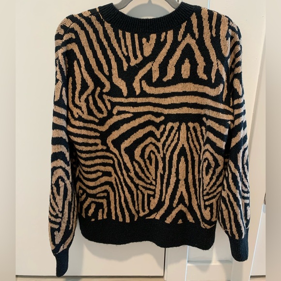 Ann Taylor Sweater - Picture 4 of 4